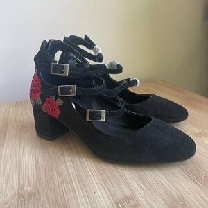 Steve Madden Embroidered Heels